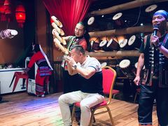 -老滇山寨•云南特色菜•地方菜•民族风情歌舞表演(金碧店)