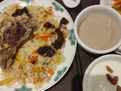 -大食代美食广场(上海中心店)