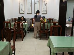 大堂-白玉兰小吃(新村路店)