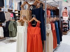 -优衣库(威海威高购物中心店)