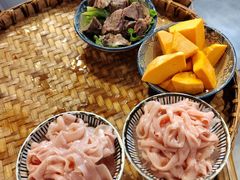 -王婆乔鲜鱼自助火锅(蜀汉路店)