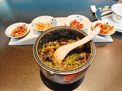 -凤凰湘语·平价海鲜餐厅(浦东旗舰店)