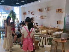 -藏猫猫咖啡主题馆(中央大道店)