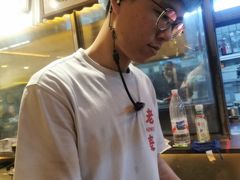 -老表记广西宵夜螺蛳鸭脚煲(东盟店)