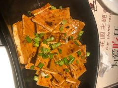-舌尖上的食缘花园主题餐厅
