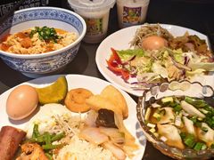 -涨巢·潮玩水疗局