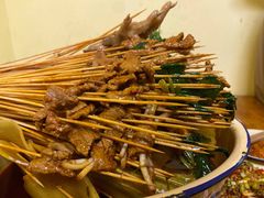 折耳根牛肉-拈签一笑黄牛肉辣卤串串