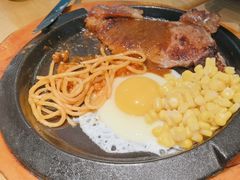 -菲滋意式餐厅(临平万达店)
