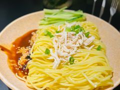 -麻六记(凤凰汇店)