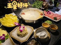 -新草堂锅物料理(泉城路店)