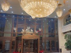 -碧中海汤泉汗蒸酒店