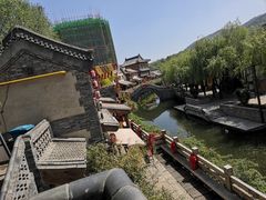 -雪山彩虹谷景区