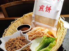 -鲁菜根·泰安菜(万达店)