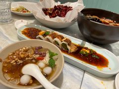-孔雀云贵川·融合菜(长宁来福士店)