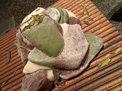 -三出山火锅(南京万象天地店)