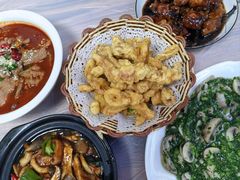 -胡子饮食店