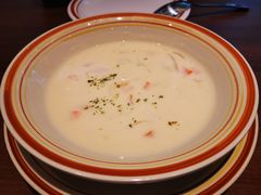 奶油海鲜汤-萨莉亚意式餐厅(杭州滨江天街店)