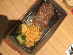 -必胜客(上海新南方商城PH店)