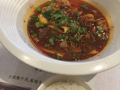-成都你六姐·牛肉冒菜(城市集市合生汇店)