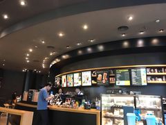 -星巴克臻选(成都来福士店)