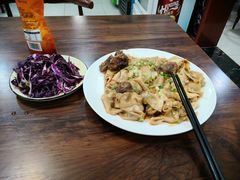 -壹阁胡羊焖饼(特色小吃街店)