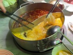 -澳美徕·港式花胶鸡火锅(高新万达店)