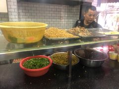 -覃肥叔桂林米粉(粮道街店)