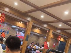 大堂-雪熊哈尔滨烧烤·精酿啤酒·砂锅(中央胜境店)