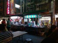 -六合夜市