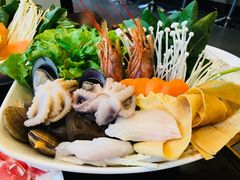-呷哺呷哺 小火锅 (浦东新欧尚超市店)