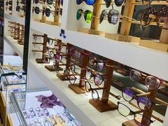 -广州宝岛眼镜武汉和光眼镜市场西区店