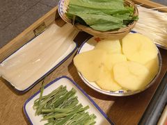 -贤合庄卤味火锅(勒泰中心店)