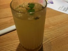 -菲滋意式餐厅(银泰百货金华江南店)