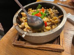 石锅牛蛙-新白鹿餐厅(百联中环店)