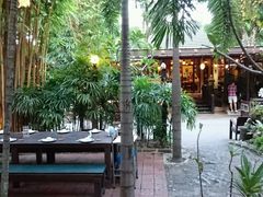 -月满港海鲜酒家