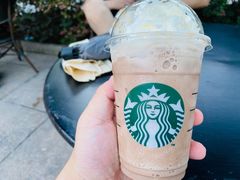 -星巴克(西藏路店)