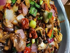 -老滇山寨•云南特色菜•地方菜•民族风情歌舞表演(金碧店)