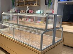 面包甜点陈列柜-好利来(SM空港店)