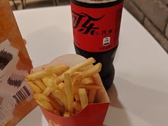 -麦当劳(宝山大厦店)