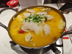 -渝是乎酸菜鱼(龙旗购物中心店)