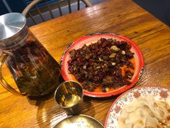 -柴窝堡22号辣子鸡·传承新疆菜