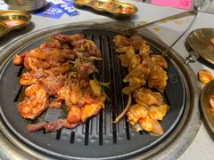 -金会长自助海鲜·烤肉(人民广场店)