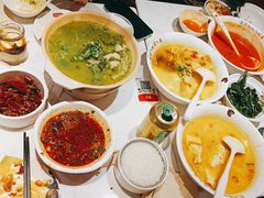 -渝是乎酸菜鱼(龙旗购物中心店)