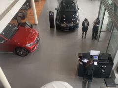 -上海德星奔驰(江杨南路店)