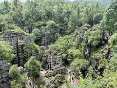 -梭布垭石林景区