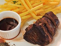 -羽深肉铺 Steak & Wine