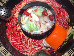 -味舵主重庆火锅(邓尉路店)