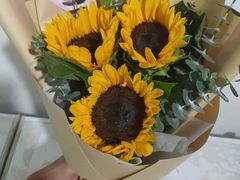 -玫瑰之约(花之语鲜花店)