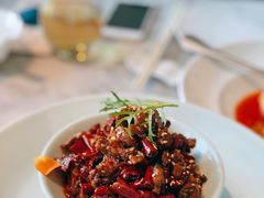 自贡老街冷吃兔-雀蓝川菜(星悦汇店)