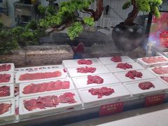 -四囍码头海鲜烧烤自助火锅(外滩南京东路悦荟广场店)